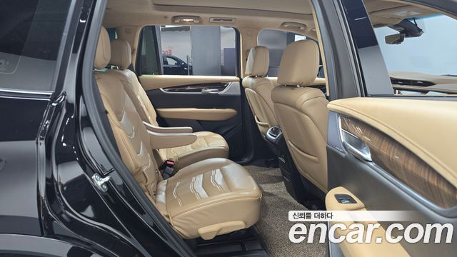 Cadillac XT6 3.6 Sport 2024 — фото 11
