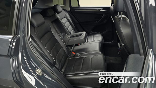 Volkswagen Tiguan (II) 2.0 TDI Prestige 2020 — фото 15