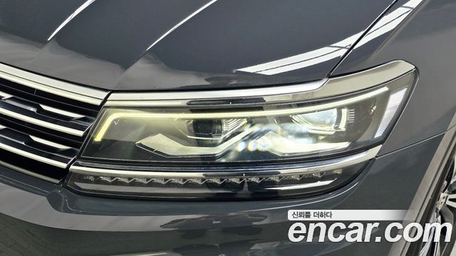 Volkswagen Tiguan (II) 2.0 TDI Prestige 2020 — фото 28