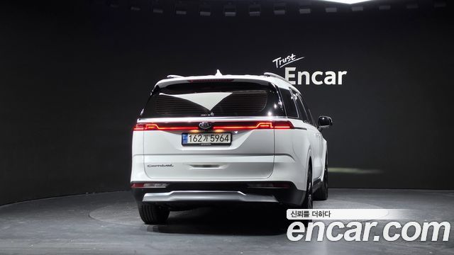 Kia Carnival (IV) Diesel 9-Seater Signature 2021 — фото 4