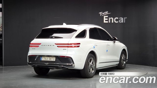 Genesis GV70 2.5T Gasoline AWD 2025 — фото 2