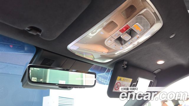 Genesis GV70 2.5T Gasoline AWD 2025 — фото 30