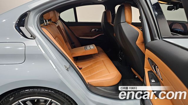 BMW 3 Series (G20) M340i Pro 2024 — фото 11