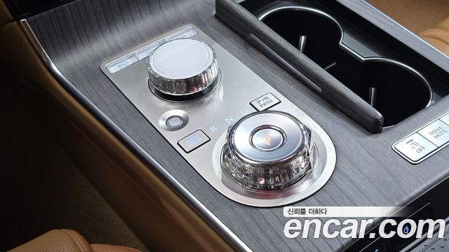 Genesis G80 (RG3) Gasoline 2.5 Turbo 2WD 2025 — фото 9