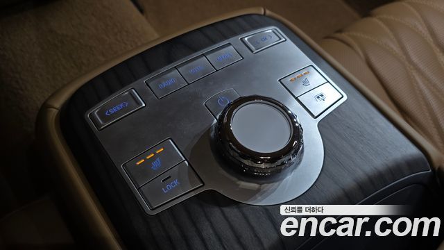 Genesis G80 (RG3) Gasoline 2.5 Turbo 2WD 2025 — фото 33