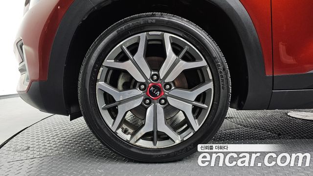 Kia Seltos Diesel 1.6 4WD Noblesse 2020 — фото 5