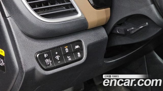 Kia Seltos Diesel 1.6 4WD Noblesse 2020 — фото 13