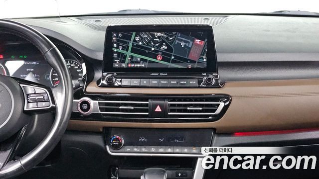 Kia Seltos Diesel 1.6 4WD Noblesse 2020 — фото 14