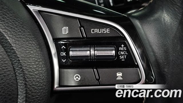 Kia Seltos Diesel 1.6 4WD Noblesse 2020 — фото 18