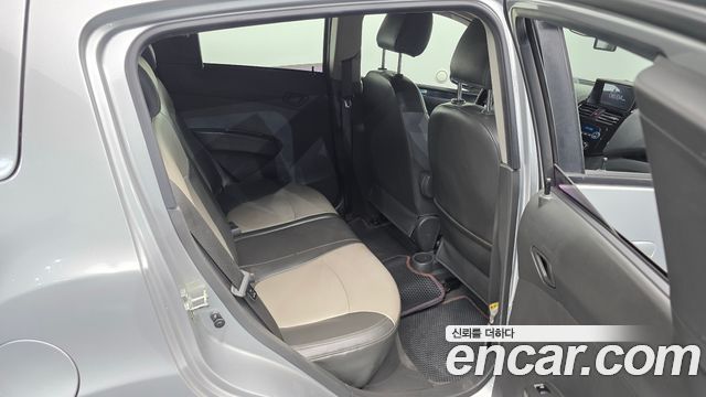 Chevrolet Spark LS Star 2012 — фото 12