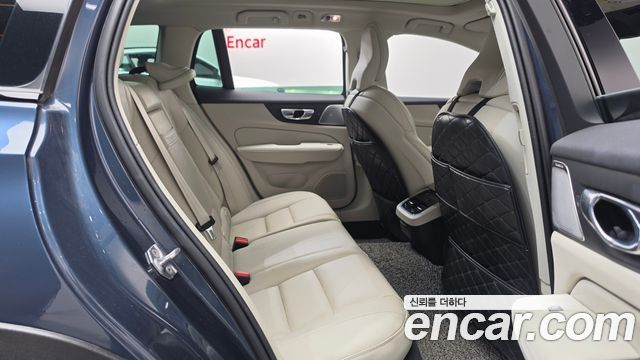 Volvo V60 Cross Country (II) T5 Pro AWD 2020 — фото 11