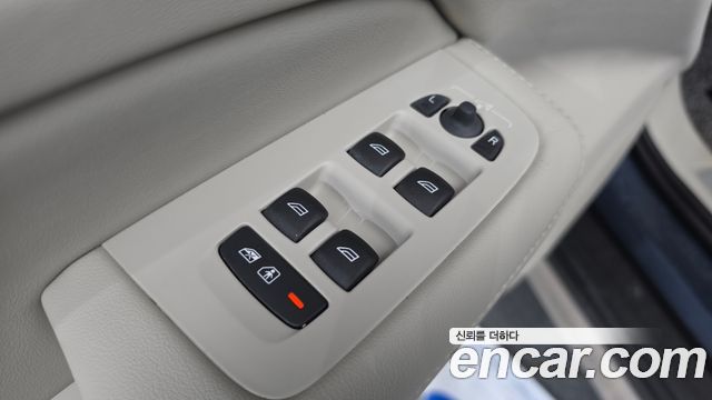 Volvo V60 Cross Country (II) T5 Pro AWD 2020 — фото 30