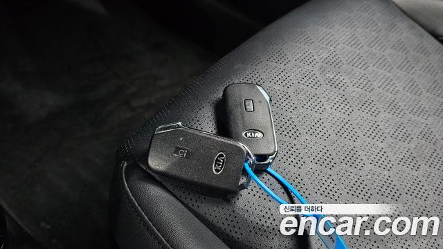 Kia Seltos Gasoline 1.6 Turbo 2WD Prestige 2020 — фото 18