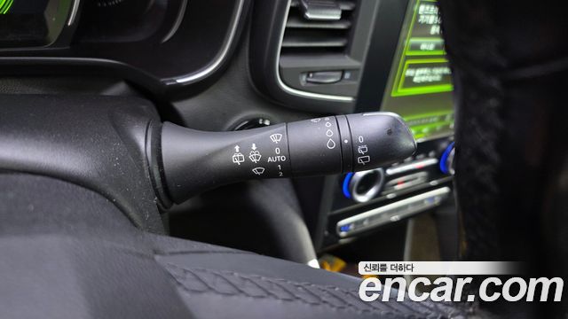 Renault Korea QM6 Diesel 2WD RE 2017 — фото 17