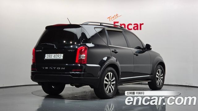 KG Mobility (SsangYong) Rexton W 2.0 4WD RX7 Luxury 2013 — фото 2