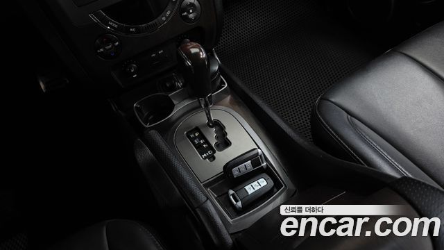 KG Mobility (SsangYong) Rexton W 2.0 4WD RX7 Luxury 2013 — фото 9