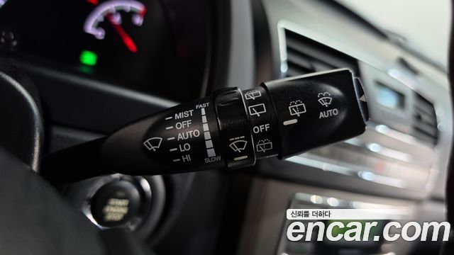 KG Mobility (SsangYong) Rexton W 2.0 4WD RX7 Luxury 2013 — фото 28