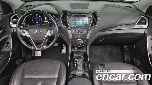 Hyundai Santa Fe (DM) Diesel(e-VGT) 2.0 4WD Exclusive 2015 — фото 7