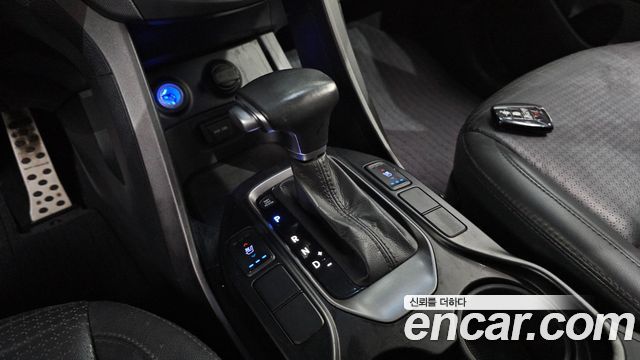 Hyundai Santa Fe (DM) Diesel(e-VGT) 2.0 4WD Exclusive 2015 — фото 9