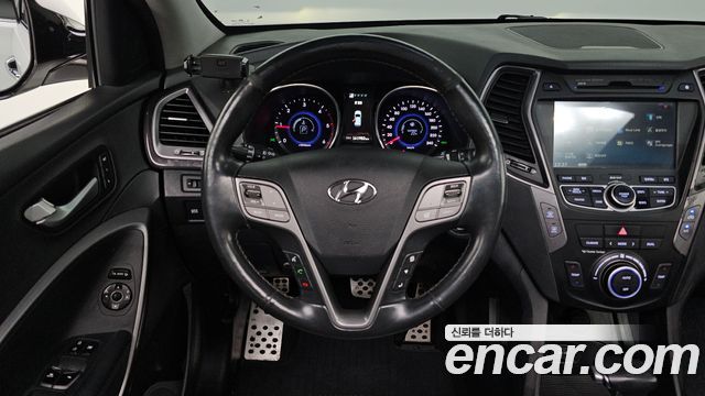 Hyundai Santa Fe (DM) Diesel(e-VGT) 2.0 4WD Exclusive 2015 — фото 13