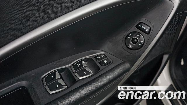 Hyundai Santa Fe (DM) Diesel(e-VGT) 2.0 4WD Exclusive 2015 — фото 17