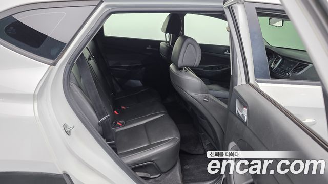 Hyundai Tucson Diesel 1.7 2WD Modern 2017 — фото 12