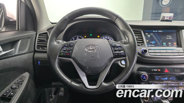 Hyundai Tucson Diesel 1.7 2WD Modern 2017 — фото 13