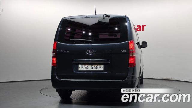 Hyundai Grand Starex 3-Seater VAN Smart 2017 — фото 4
