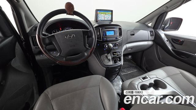 Hyundai Grand Starex 3-Seater VAN Smart 2017 — фото 7