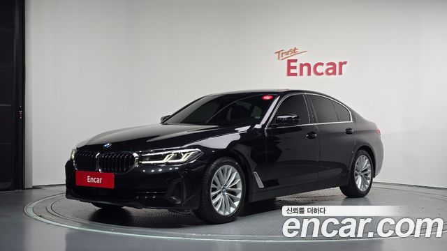 BMW 5 Series (G30) 520i Luxury
