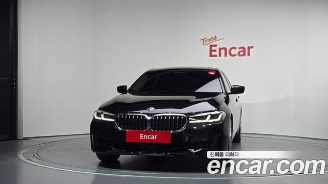BMW 5 Series (G30) 520i Luxury 2022 — фото 3