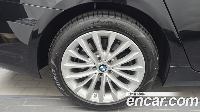 BMW 5 Series (G30) 520i Luxury 2022 — фото 5
