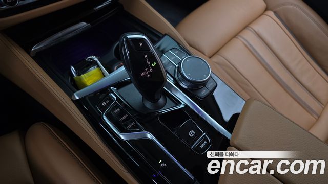 BMW 5 Series (G30) 520i Luxury 2022 — фото 9