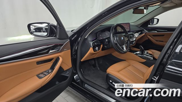 BMW 5 Series (G30) 520i Luxury 2022 — фото 10
