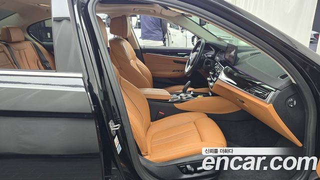BMW 5 Series (G30) 520i Luxury 2022 — фото 26