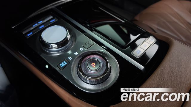 Genesis G80 (RG3) Gasoline 2.5 Turbo AWD 2024 — фото 9