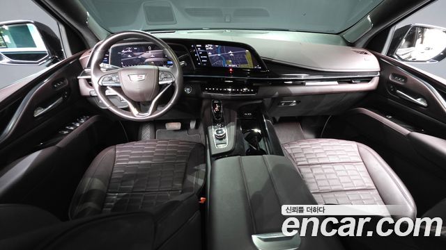 Cadillac Escalade (V) 6.2 Premium Luxury Platinum 2023 — фото 7