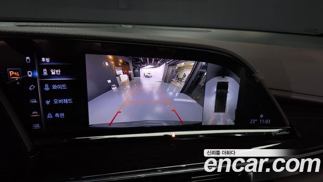 Cadillac Escalade (V) 6.2 Premium Luxury Platinum 2023 — фото 15