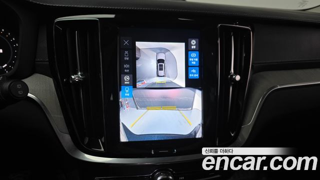 Volvo V60 Cross Country (II) B5 Ultra AWD 2025 — фото 14