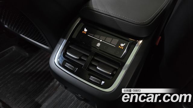 Volvo V60 Cross Country (II) B5 Ultra AWD 2025 — фото 18