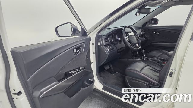 KG Mobility (SsangYong) Tivoli Air 1.6 RX 4WD 2017 — фото 10