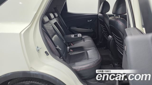 KG Mobility (SsangYong) Tivoli Air 1.6 RX 4WD 2017 — фото 12