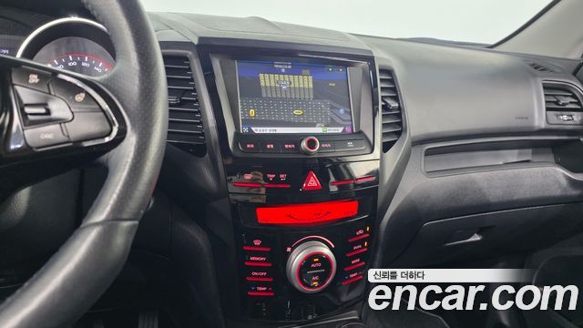 KG Mobility (SsangYong) Tivoli Air 1.6 RX 4WD 2017 — фото 13