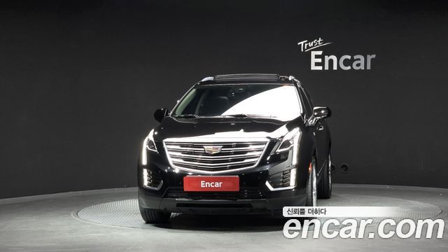 Cadillac XT5 3.6 Premium AWD 2018 — фото 3