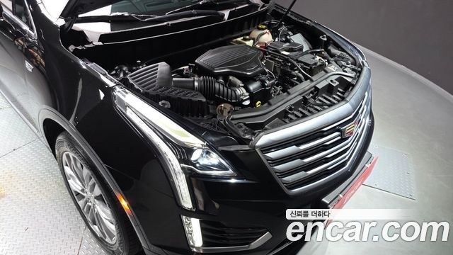 Cadillac XT5 3.6 Premium AWD 2018 — фото 6