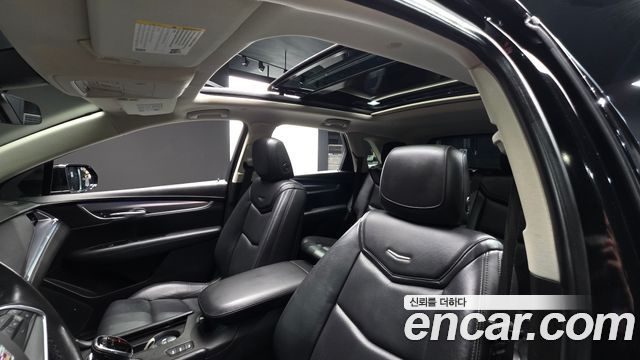Cadillac XT5 3.6 Premium AWD 2018 — фото 20