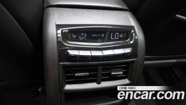Cadillac XT5 3.6 Premium AWD 2018 — фото 23