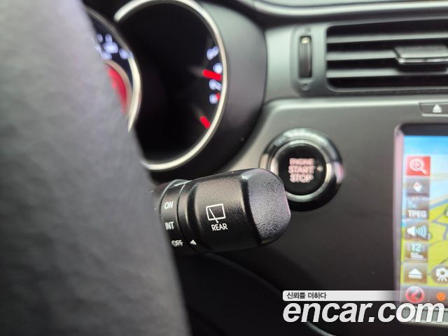 Kia Pride 1.6 GDI Hatchback Prestige 2013 — фото 23