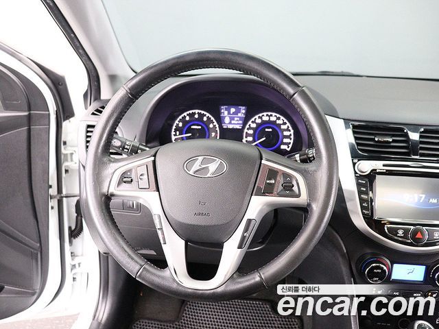 Hyundai Accent (New) 1.6 GDI Top 2012 — фото 19