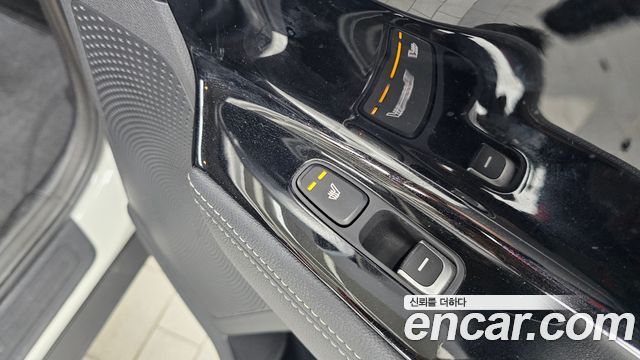 Kia Niro 1.6 HEV Noblesse 2022 — фото 34